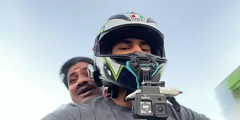 ஹெல்மெட் அணியாத ஜி.பி.முத்து... அதிவேகத்தில் TTF வாசன்! இணையத்தில் பரவும் சர்ச்சை வீடியோ