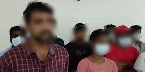 வேலைக்காக வெளிநாடு சென்றவர்கள் அடிமைப்படுத்தப்படும் அவலம்... பகீர் வாக்குமூல வீடியோ!