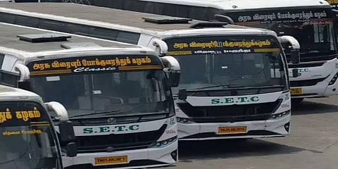 சென்னை: தீபாவளி பண்டிகையொட்டி அரசு விரைவுப் பேருந்துகளில் முன்பதிவு தொடக்கம்