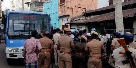 நாடு முழுவதும் நள்ளிரவு முதல் அதிரடி சோதனை... PFI அமைப்பை சேர்ந்த சுமார் 100 பேர் கைது