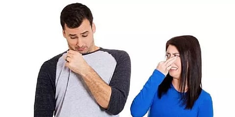 உடல் துர்நாற்றமா? நீரிழிவு நோயின் அறிகுறிகளாக இருக்கலாம்!