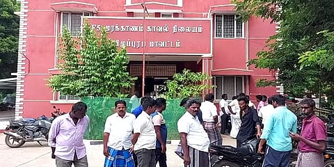 விழுப்புரம்: பள்ளி மாணவி தற்கொலை - மரணத்தில் மர்மம் இருப்பதாக புகார்