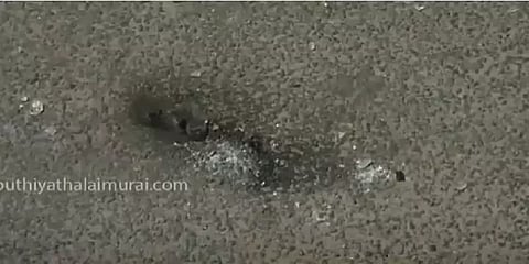 தூத்துக்குடி: பாஜக பிரமுகரின் ஆம்னி பேருந்து மீது பெட்ரோல் குண்டு வீச்சு.!