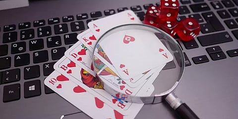 `ஆன்லைன் ரம்மியை தடுக்க அவசரச் சட்டம்... விரைவில் ஆளுநர் ஒப்புதல் பெறப்படும்’ - தமிழக அரசு