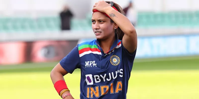 ‘லண்டன் ஹோட்டலில் எனது பேக்கை யாரோ திருடிவிட்டார்கள்!’ - இந்திய வீராங்கனை தனியா பாட்டியா!