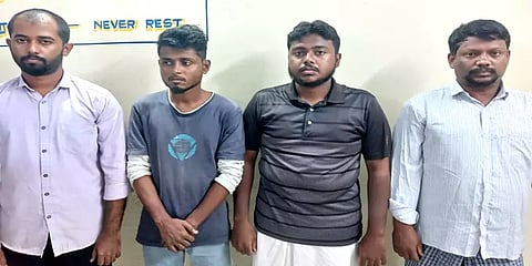 திருவாரூர்: அரசு பேருந்துகளின் கண்ணாடிகள் உடைப்பு; 4 பேர் கைது