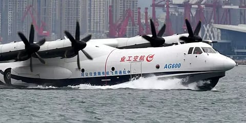 12 டன் தண்ணீருடன் நீரிலும் நிலத்திலும் பயணிக்கும் விமானத்தை வடிவமைத்த சீனா - எதற்காக?