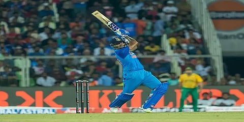 ”டாப் கிளாஸ் பவுலர்கள்-டர்னிங் & சீமிங் பிட்ச்கள்” எதுவும் சூரியகுமாரை பாதிக்காது - கைஃப்