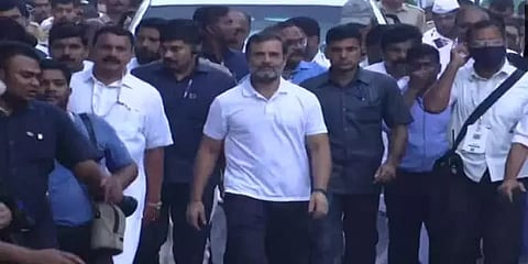 எதிர்க்கட்சிகள் ஆட்சி செய்யும் மாநிலங்களில் ஆளுநர்கள் தலையீடு ஏன்?-ராகுல் காந்தி விமர்சனம்