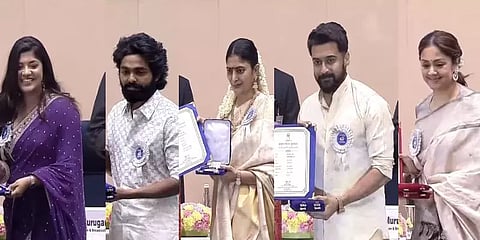 சூர்யா முதல் மடோன் அஸ்வின் வரை.. குடியரசுத் தலைவரிடம் தேசிய விருது பெற்ற தமிழ் பிரபலங்கள்!