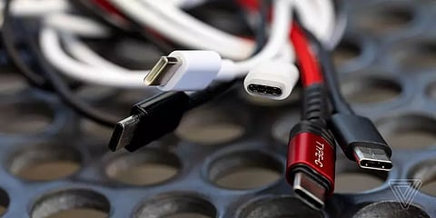 அனைத்து செல்போன், டேப்லெட்களுக்கும் டைப் சி சார்ஜர்தான்! ஐரோப்பிய யூனியன் அதிரடி!