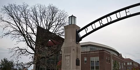 அமெரிக்கா: பள்ளி வளாகத்தில் இந்திய மாணவர் கொலை - கைது செய்யப்பட்டாரா குற்றவாளி?