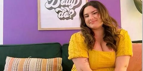 துல்லியமாக நடந்த 11 கணிப்புகள் - கவனம் ஈர்க்கும் 19 வயது ஜோசிய பெண்