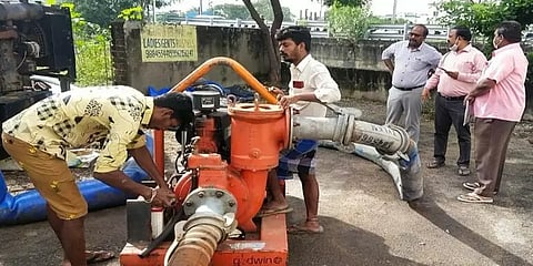 மழை வெள்ளத்திற்கு719 மோட்டார் பம்புகள் தயார் நிலையில் உள்ளது - சென்னை மாநகராட்சி அறிவிப்பு