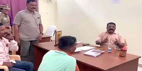 மது பழக்கத்திற்கு அடிமையான காவலர்.. அறிவுரை கூறி நல்வழிப்படுத்திய உதவி ஆணையர்