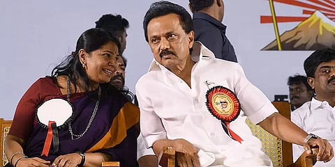 ``உங்கள் வழிநடத்தலை இந்த நாடு எதிர்பார்க்கிறது"- பொதுக்குழுவில் ஸ்டாலினிடம் கூறிய கனிமொழி