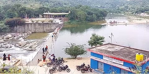 வாணியம்பாடி: அணையில் குளிக்கச் சென்ற பள்ளி உதவியாளர் மற்றும் மாணவன் நீரில் மூழ்கி பலி