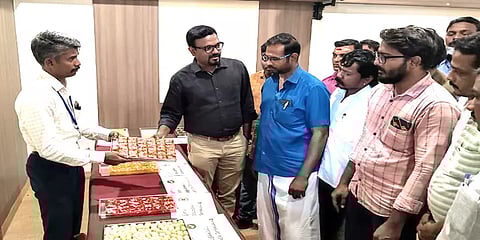 ”பண்டிகை நாட்களில் தரமற்ற இனிப்பு வகைகளை தயாரித்தால் கடும் நடவடிக்கை” - அதிகாரிகள்