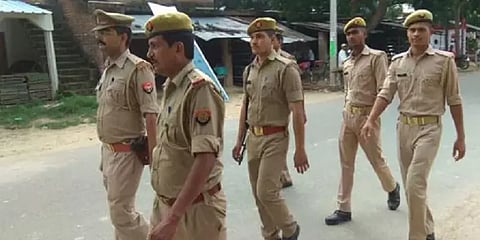 உ.பி: வன்கொடுமையால் கர்ப்பமடைந்த சிறுமிக்கு தீவைத்த குற்றவாளியின் தாய், சகோதரி!