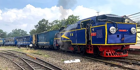 நிலக்கரிக்கு பதிலாக டீசலில் இயங்கும் நீராவி எஞ்ஜின்: மலை ரயில் எஞ்ஜின் சோதனை வெற்றி