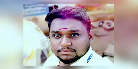 'எங்க பணத்த மீட்டுத்தாங்க' - திடீர் போராட்டத்தில் ஈடுபட்ட பெண்களால் பரபரப்பு