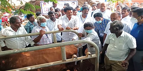 ``தமிழ், திராவிடத்தை ஆளவும் வைக்கிறது; தமிழர்களை வாழவும் வைக்கிறது!”-அன்பில் மகேஷ் பேச்சு