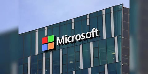 ஆயிரம் ஊழியர்களை டிஸ்மிஸ் செய்த மைக்ரோசாப்ட் நிறுவனம்! காரணம் என்ன?