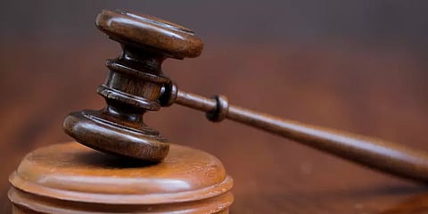 "இறந்து போன மாணவர்களின் உடலை வைத்து அரசியல் செய்வது வழக்கமாகிறது" - நீதிபதி கருத்து