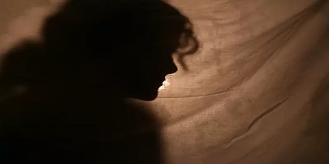 கூட்டு பாலியல் வன்கொடுமை புகாரில் மெகா ட்விஸ்ட் -புளுகு மூட்டைகளை அவிழ்த்துவிட்ட பெண் கைது