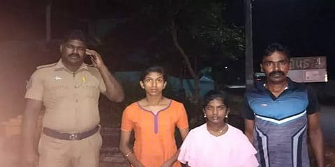 விளையாட்டாக இலவச பேருந்தில் ஏறி வழியை மறந்து போன சிறுமிகள்!! இறுதியில் நடந்தது என்ன?