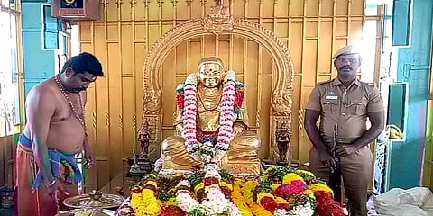 தேவர் குருபூஜை விழா: அரசியல் பிரமுகர்கள் வருகை – பசும்பொன்னில் பலத்த பாதுகாப்பு