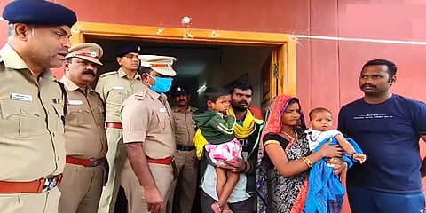 ஒசூர்: பேருந்து நிலையத்தில் காணாமல்போன கைக்குழந்தையை 5 மணி நேரத்தில் மீட்ட போலீஸ்