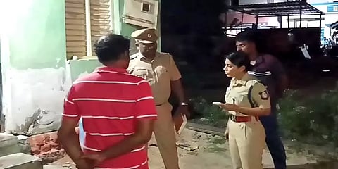 லிஃப்ட் கேட்டு பைக்கில் ஏறிய சிறுவன் செய்த கொடூர செயல் - விளாத்திகுளத்தில் அதிர்ச்சி