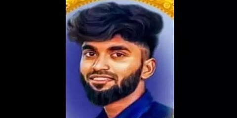 தாய் இறந்த சில மாதங்களில் கல்லூரி மாணவன் எடுத்த விபரீத முடிவு... குடும்பத்தினர் அதிர்ச்சி