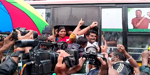 பாஜக மகளிர் அணி கண்டன ஆர்ப்பாட்டம் தொடர்பாக அண்ணாமலை மீது 6 பிரிவுகளில் வழக்கு