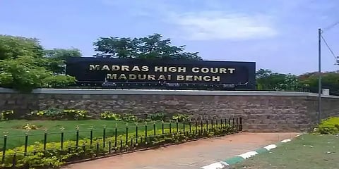 தாலுகா அலுவலகத்தில் உள்ள விநாயகர் கோவிலை அகற்றகோரிய வழக்கு- தள்ளுபடி செய்தது மதுரைகிளை