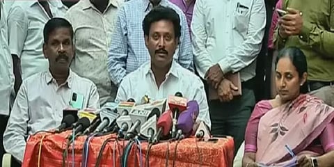 மார்ச் 13ஆம் தேதி தொடங்குகின்றன +2 தேர்வுகள் : 3 பொதுத்தேர்வுகளின் அட்டவணைகள் - முழுவிவரம்