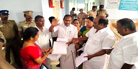 5வது முறையாக ஒத்திவைக்கப்பட்ட ஊராட்சி துணைத் தலைவர் தேர்தல்.. கரூரில் மீண்டும் பரபரப்பு