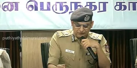 போலி ஆர்பிஐ சான்றிதழ் வைத்து தமிழகத்தில் வங்கிகள்.. கமிஷனர் சொன்ன அதிர்ச்சி தகவல்!!