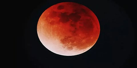 மழையின் காரணமாக சென்னையில் 'சந்திர கிரகணம்' தென்படவில்லை – பிர்லா கோளரங்கம்