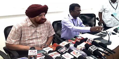 இசைஞானி இளையராஜாவுக்கு கௌரவ டாக்டர் பட்டம் - பிரதமர் மோடி வழங்குகிறார்