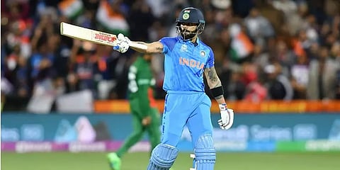 லாராவை பின்னுக்கு தள்ளி அடிலெய்டில் விராட் கோலி நிகழ்த்திய சாதனைகள்!