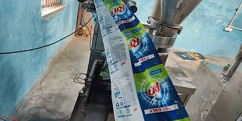 திருவள்ளூர்: பிரபல நிறுவனங்களின் பெயரில் போலி பொருட்கள் பேக் செய்து விற்பனை!