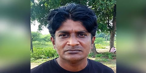 ஆன்லைன் சூதாட்டத்தில் பறிபோன ரூ.25 லட்சம்.. விபரீத முடிவை நண்பர்களுக்கு அனுப்பிய இளைஞர்!