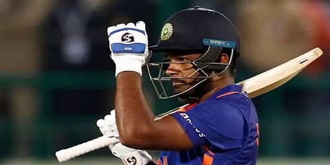 நீண்ட காத்திருப்பில் சஞ்சு சாம்சன்.. 3வது டி20 போட்டியிலாவது வாய்ப்பு கிட்டுமா?