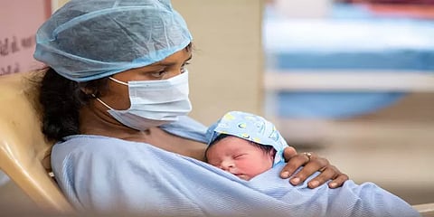 இந்தியாவில் பேறுகால இறப்பு விகிதத்தில் சரிவு! தமிழ்நாட்டில் எவ்வளவு தெரியுமா?