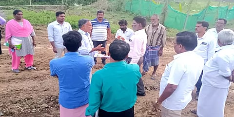 விவசாயத்துக்கான வாய்க்கால்களை அடைத்து அமைக்கப்பட்ட நெடுஞ்சாலை! விவசாயிகள் அதிர்ச்சி