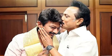 அமைச்சராகும் உதயநிதி – பல அமைச்சர்களுக்கு துறை மாற்றம்! யார் யாருக்கு என்னென்ன துறை?