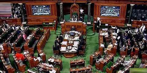 குருவிக்காரர் சமுதாயத்துக்கு பழங்குடி அந்தஸ்து : மக்களவையில் நிறைவேறியது மசோதா!