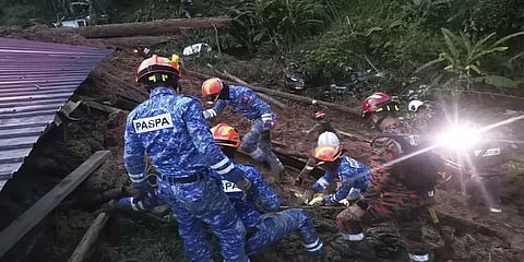 கோலாலம்பூர் நிலச்சரிவு விபத்து: பலி எண்ணிக்கை தொடர்ந்து உயர்வு